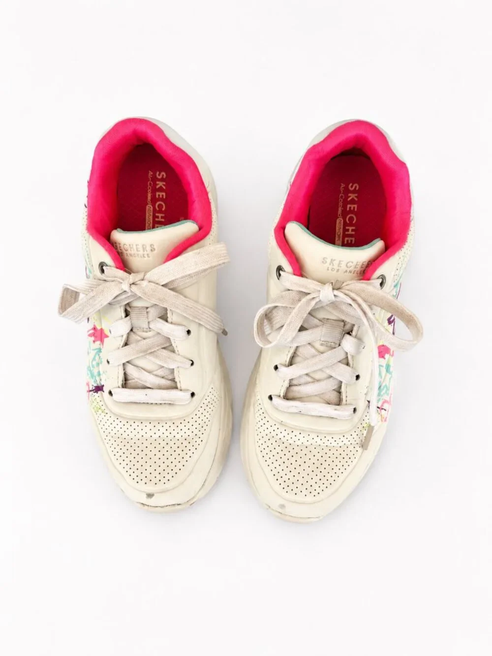 Skechers Los Angeles Air-Cooled Memory Foam Graffiti Sneakers Girls Size 2